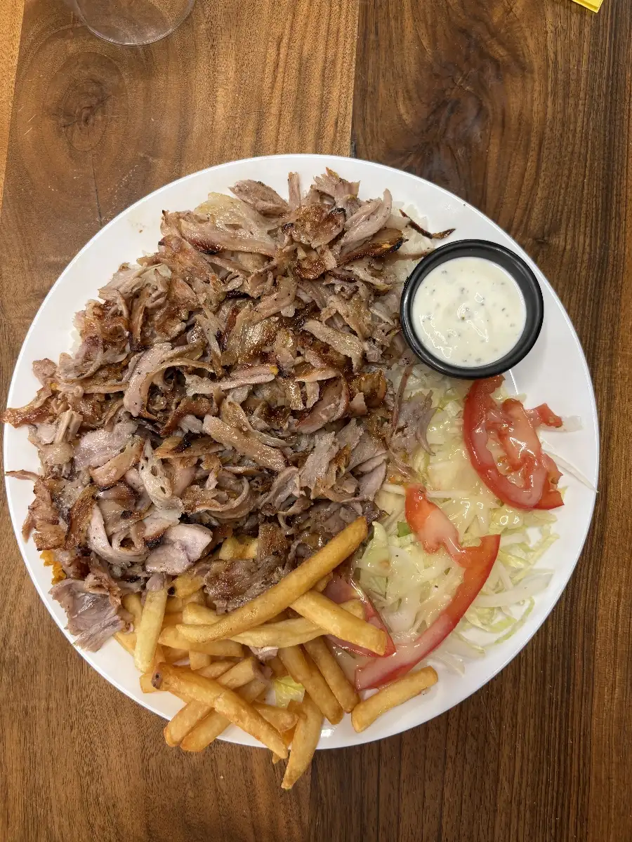 Assiette de kebab de veau